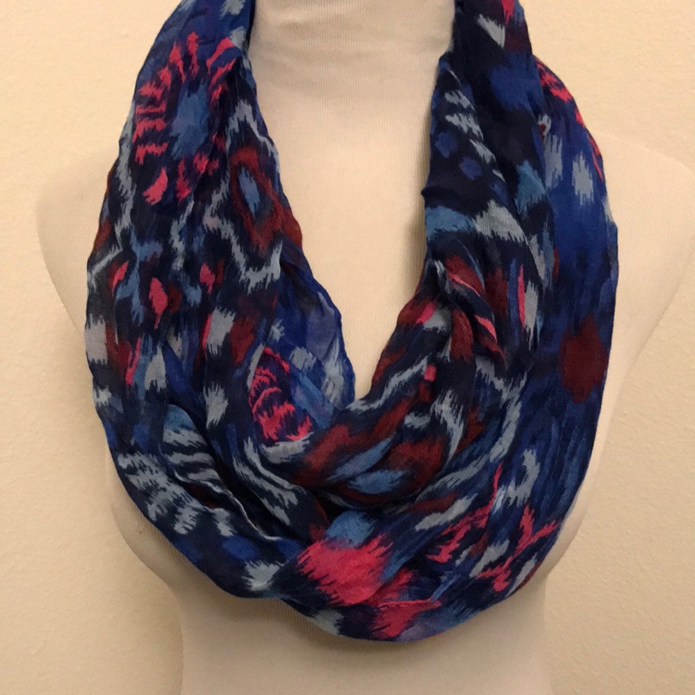 💙3 for $15💙 Blue wrap scarf